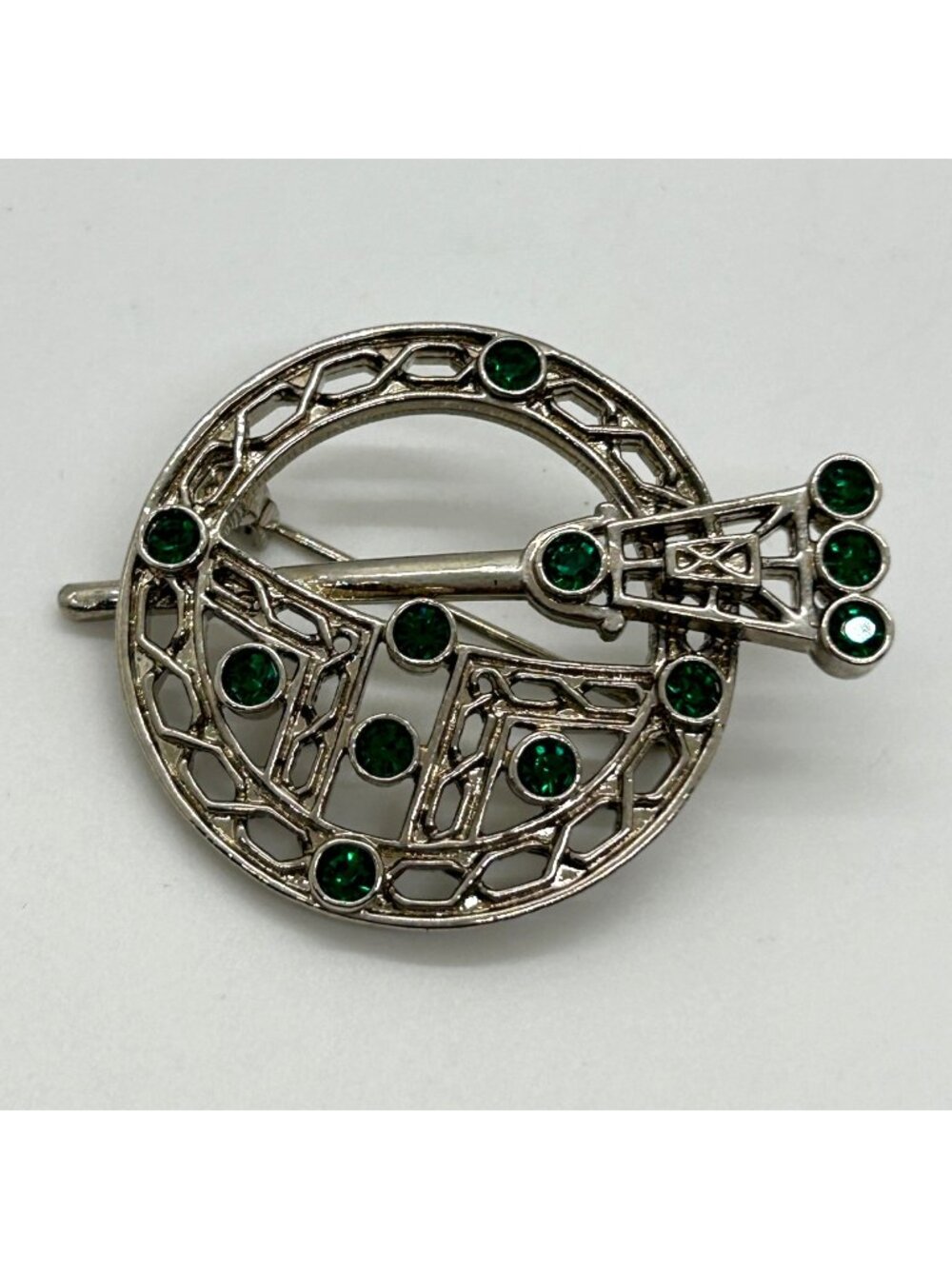Vintage Celtic-inspired Annular Brooch Pin Green Rhinestones Silver-Tone